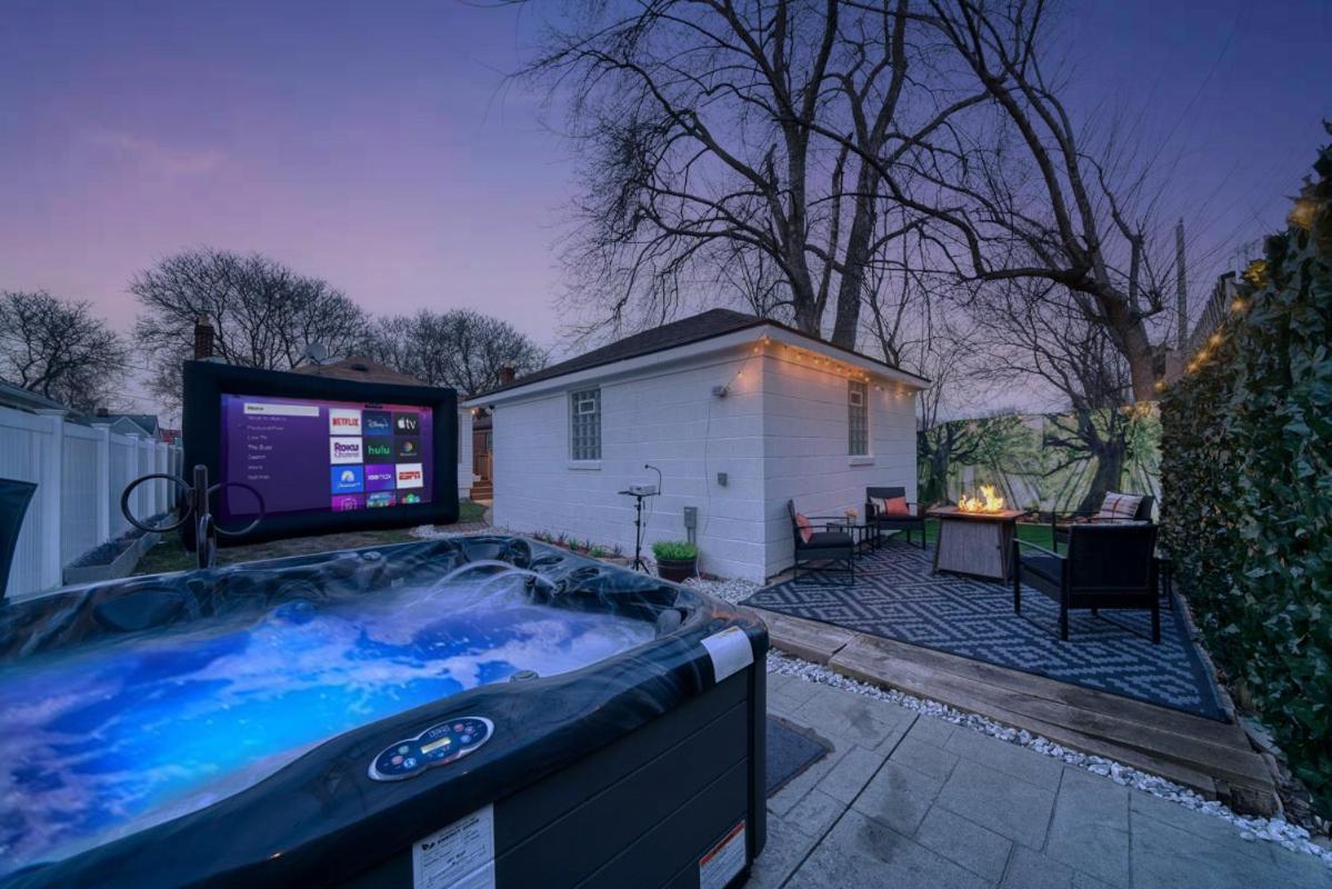 Beautiful Modern Home With All Year Use Hot Tub, Pool Table, Game Room, & Propane Fire Pit!! Ferndale Exterior photo